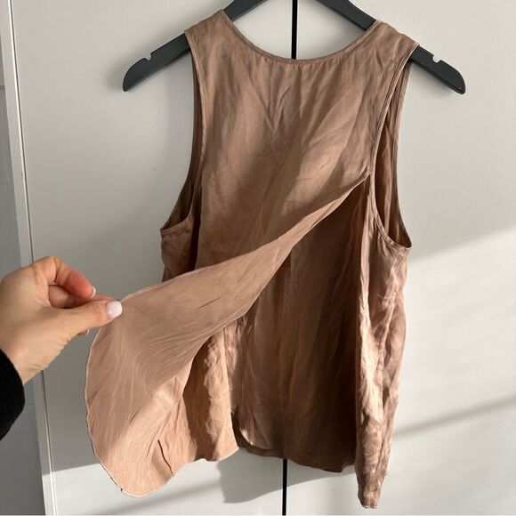 Lunya Washable Silk Top - Picture 5 of 8